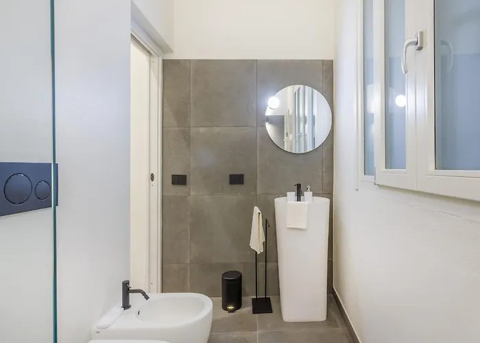 Appartement Stylish Loft With Private Garage Near Ghirlandina *